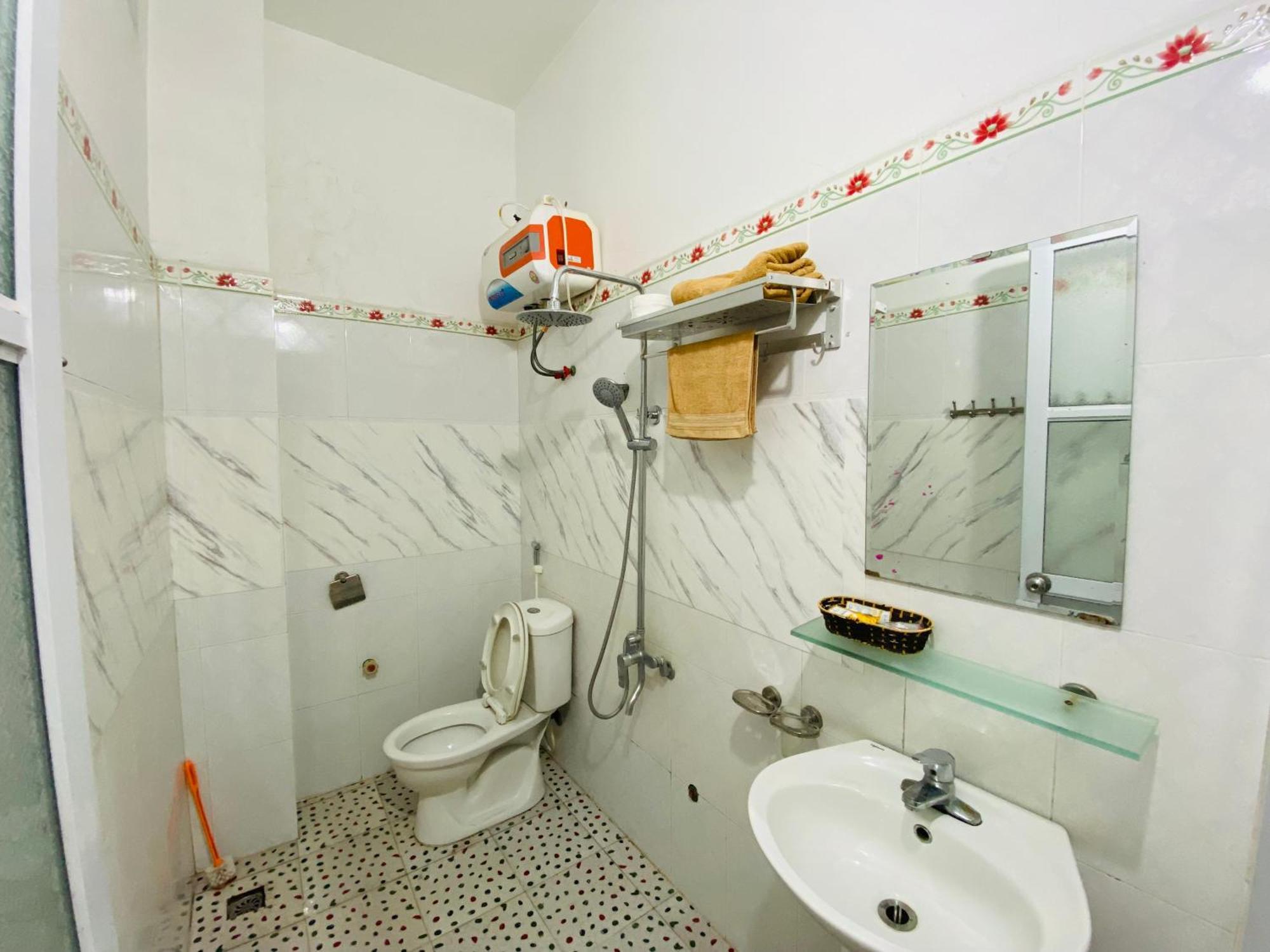 Viet Hoang Hotel Bao Lac Buitenkant foto