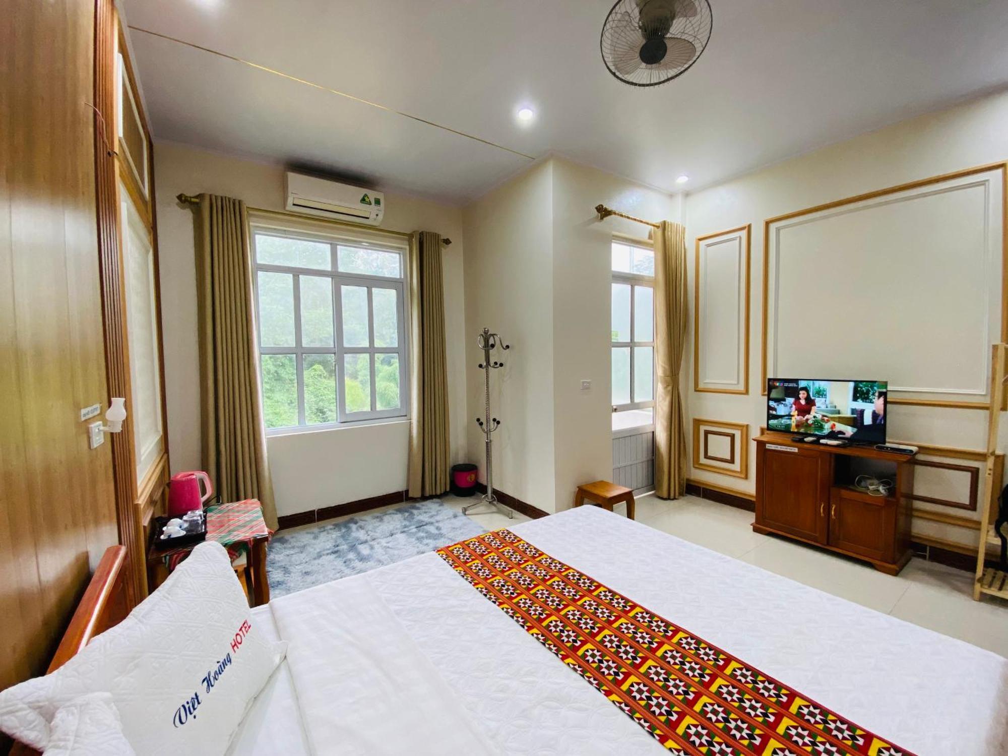 Viet Hoang Hotel Bao Lac Buitenkant foto